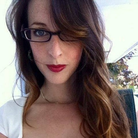 Meet your Posher, Meghan - Picture 1 of 1